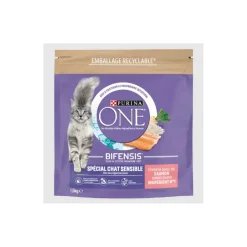 Purina ONE Croquettes Pour Chat^Croquettes pour Chat Sensible au Saumon et au Riz 1,5 kg